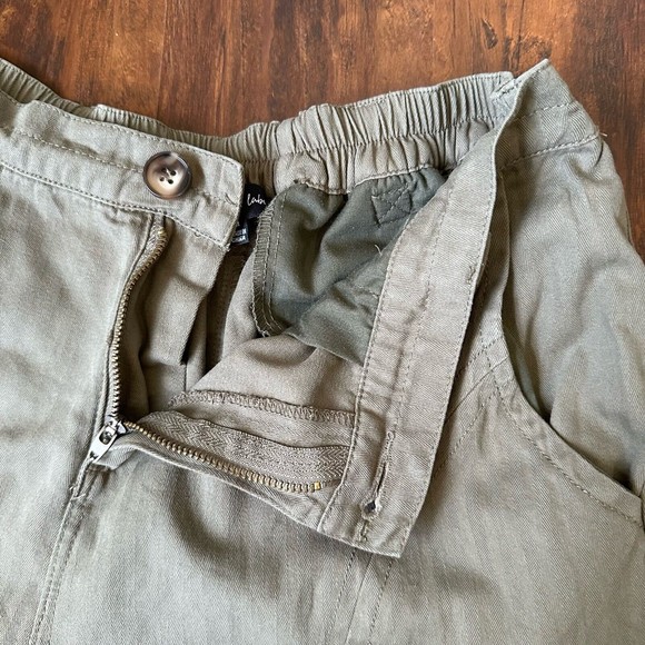 Jacqui E Pants & Jumpsuits Jacquie The Label Cotton Cargo Pants In